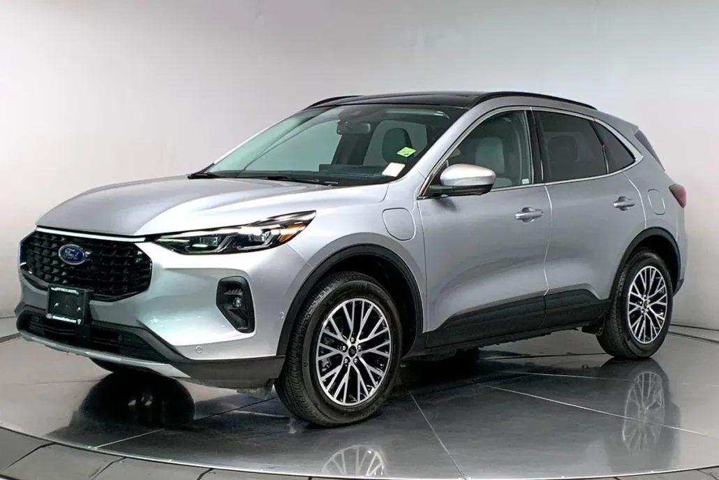 2024 Ford Escape photo 1