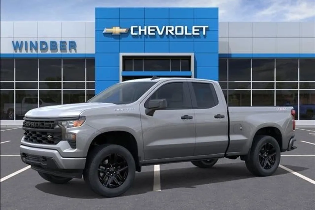 2026 Chevrolet Silverado 1500 Custom photo 1