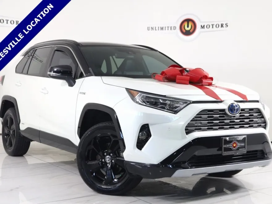 2021 Toyota RAV4 Hybrid XSE photo 1