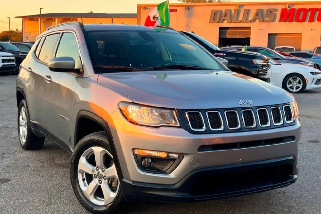2018 Jeep Compass Latitude photo 1
