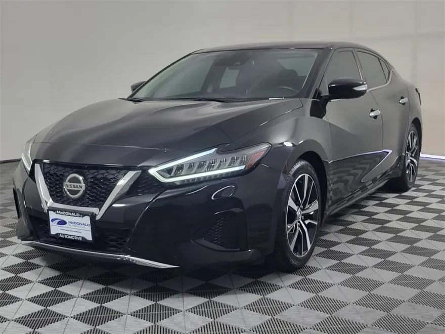 2022 Nissan Maxima SV photo 1