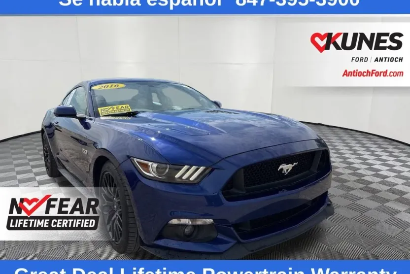 2016 Ford Mustang GT photo 1