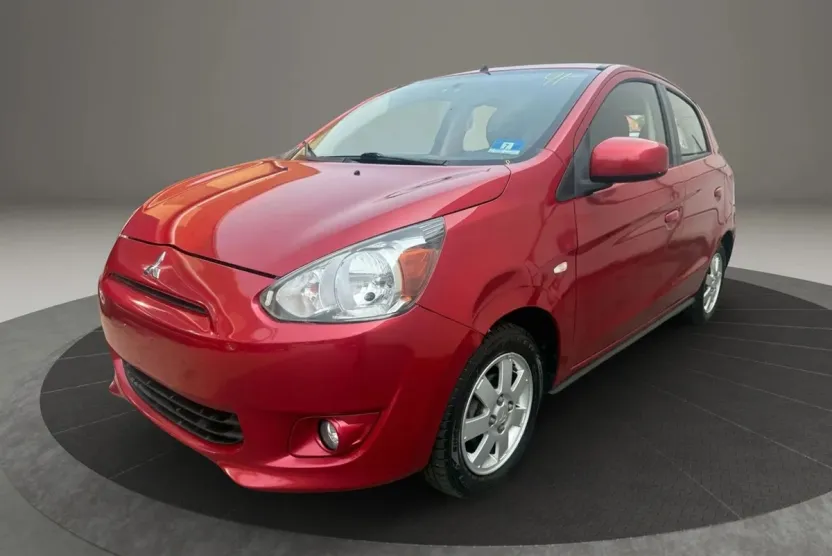 2014 Mitsubishi Mirage ES photo 1