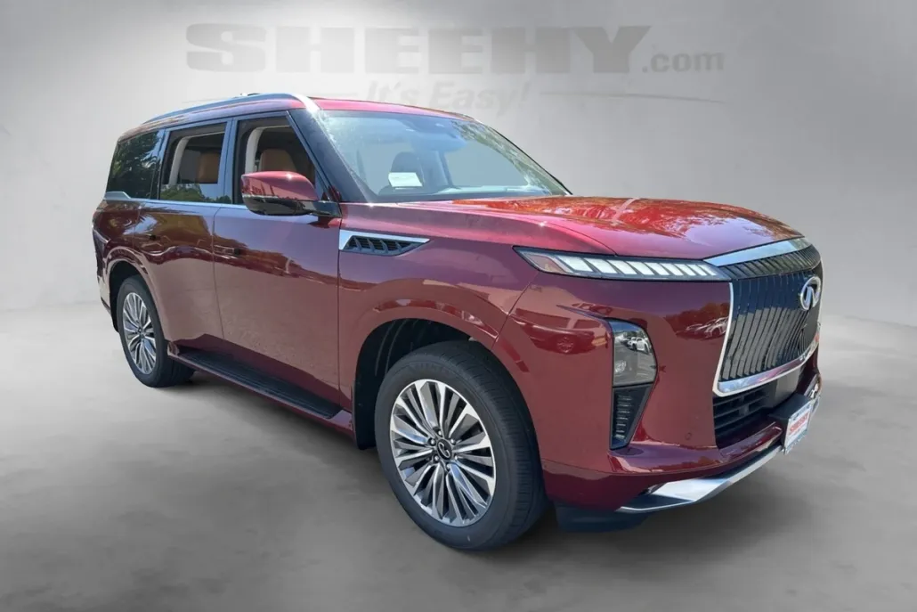 2026 Infiniti QX80 Luxe photo 1