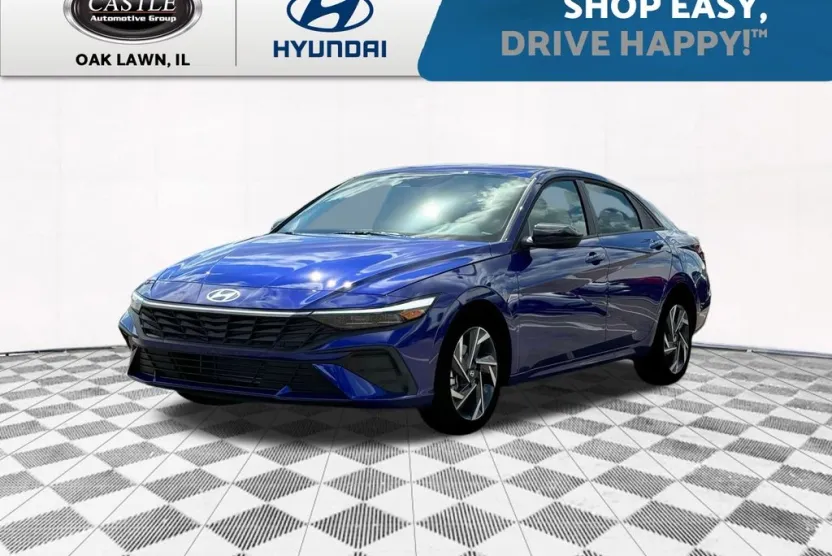 2025 Hyundai Elantra SEL Sport photo 1