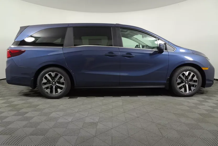 2026 Honda Odyssey EX-L photo 1