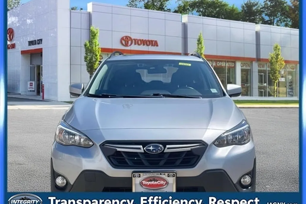 2023 Subaru Crosstrek Premium photo 1