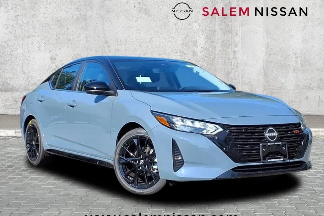 2025 Nissan Sentra SR photo 1