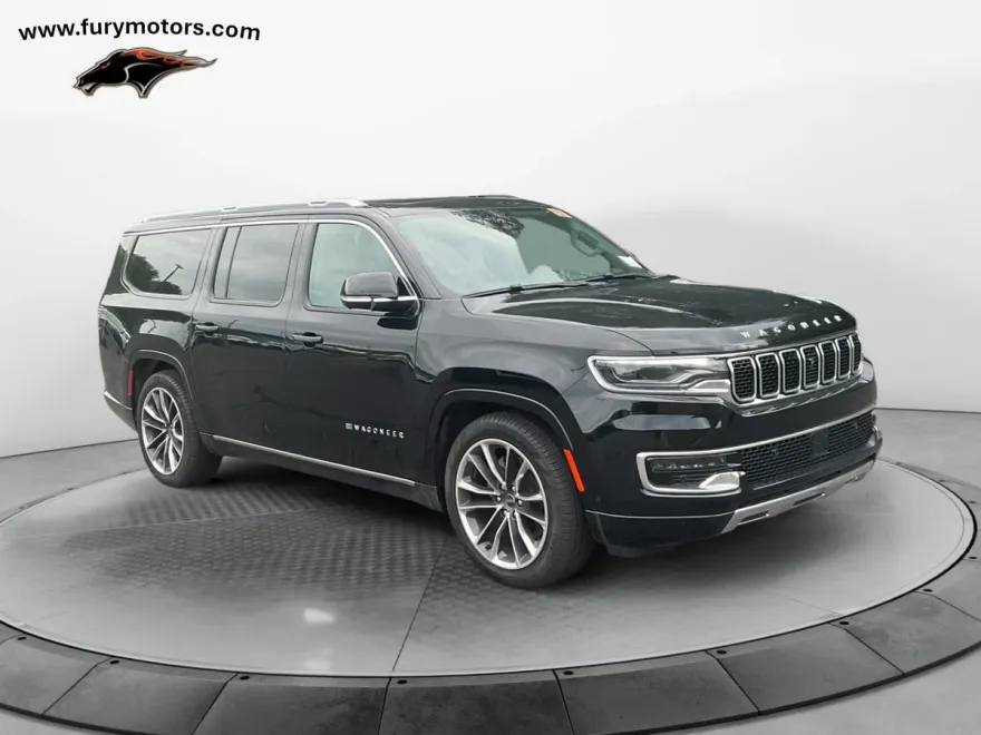 2024 Jeep Wagoneer L Series III photo 1