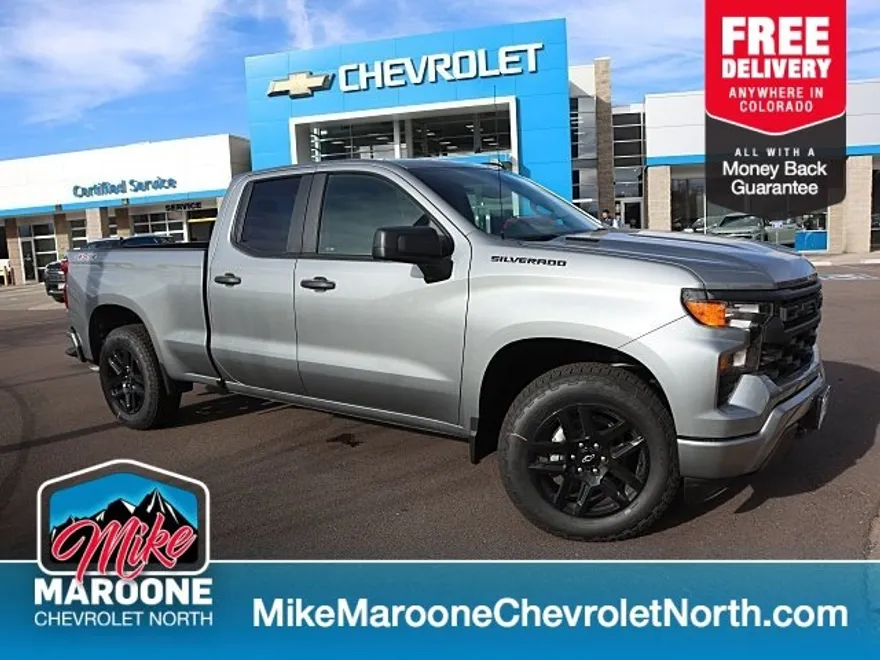 2025 Chevrolet Silverado 1500 Custom photo 1