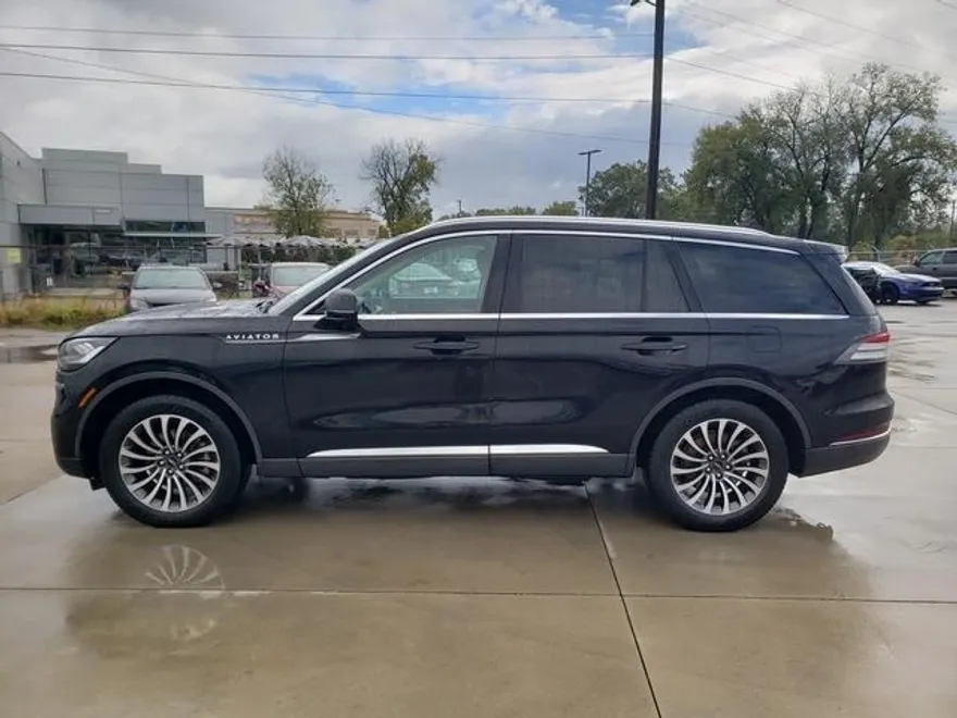 2021 Lincoln Aviator Reserve photo 1