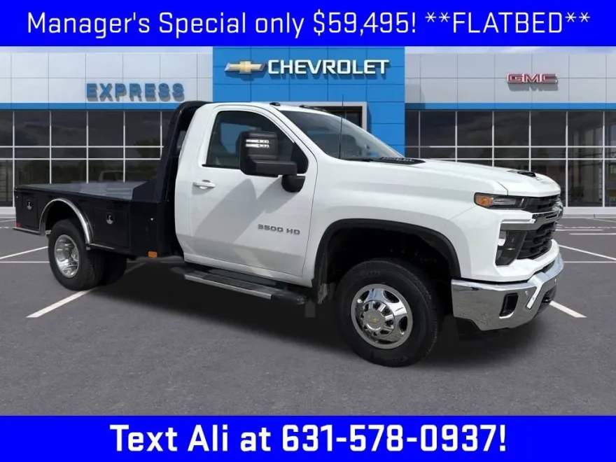 2025 Chevrolet Silverado 3500HD LT photo 1