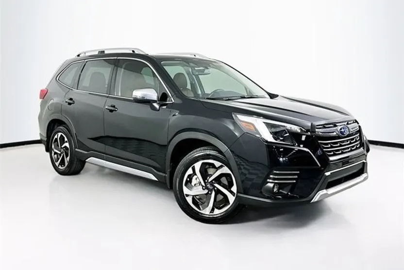 2024 Subaru Forester Touring photo 1