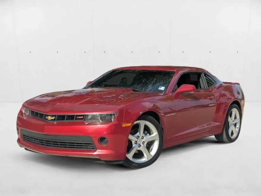 2015 Chevrolet Camaro 1LT Coupe photo 1