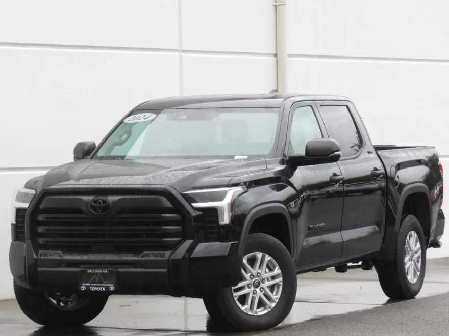 2024 Toyota Tundra SR5 photo 1