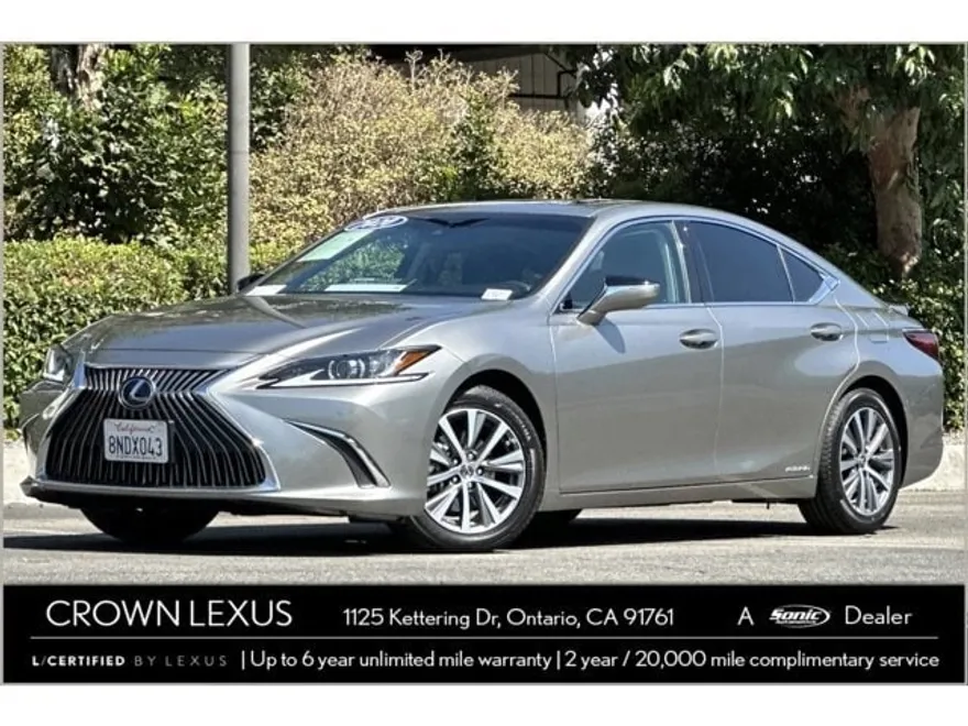 2020 Lexus ES 300h Base photo 1