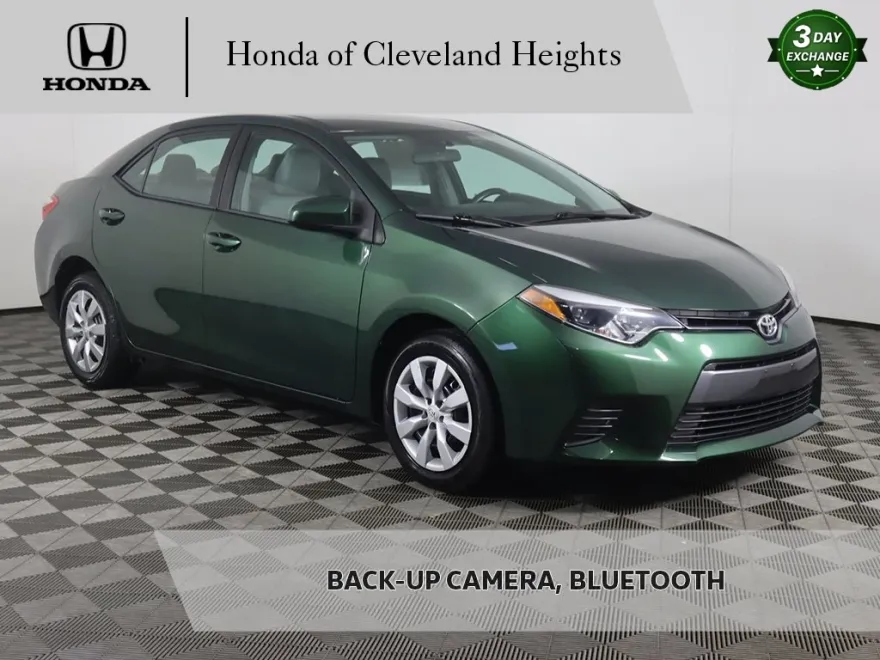 2015 Toyota Corolla L photo 1