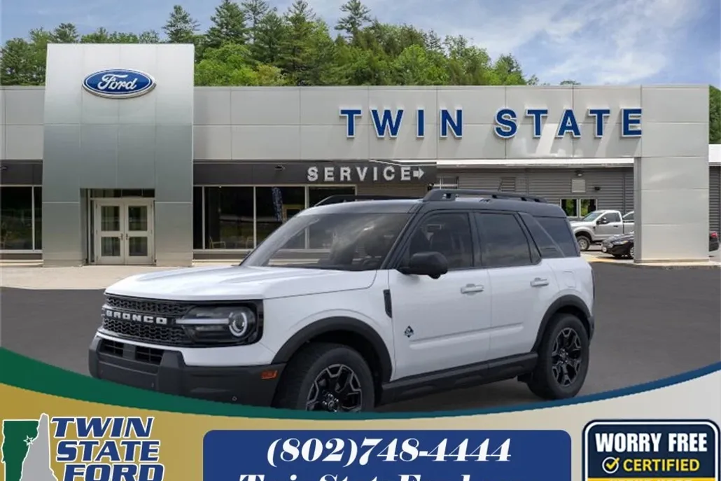 2025 Ford Bronco Sport Outer Banks photo 1