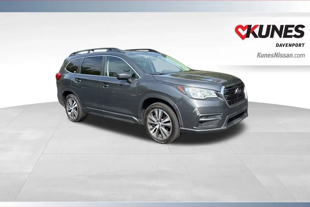 2019 Subaru Ascent Premium photo 1