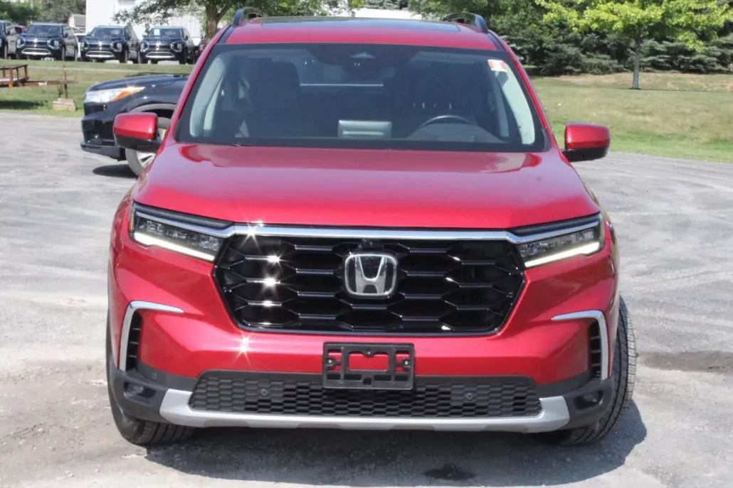 2023 Honda Pilot Elite photo 1