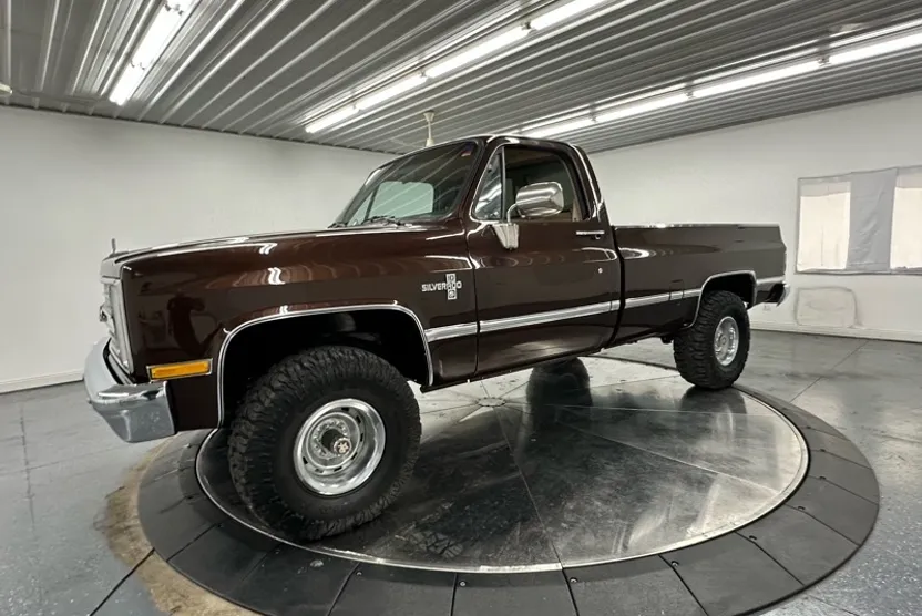 1985 Chevrolet C/K Pickup photo 1