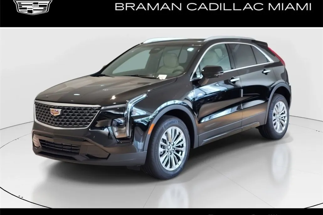 2025 Cadillac XT4 Premium Luxury photo 1