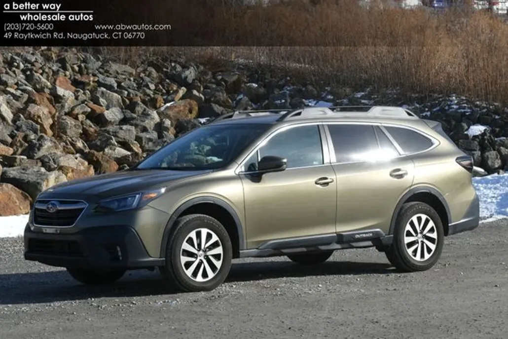 2021 Subaru Outback Premium photo 1