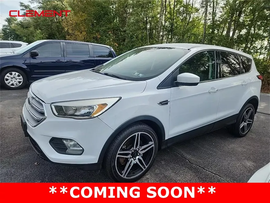 2019 Ford Escape SE photo 1