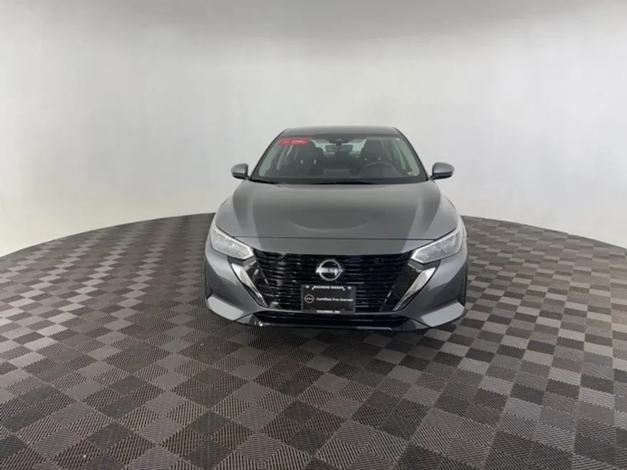 2025 Nissan Sentra SV photo 1
