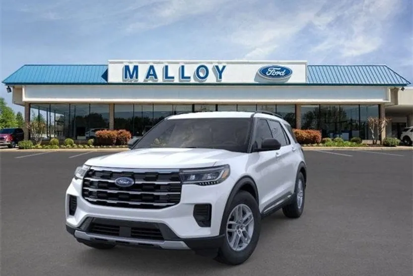 2025 Ford Explorer photo 1