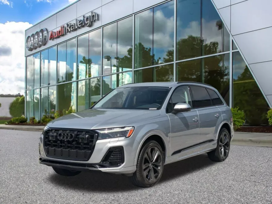 2025 Audi Q7 55 Premium Plus photo 1