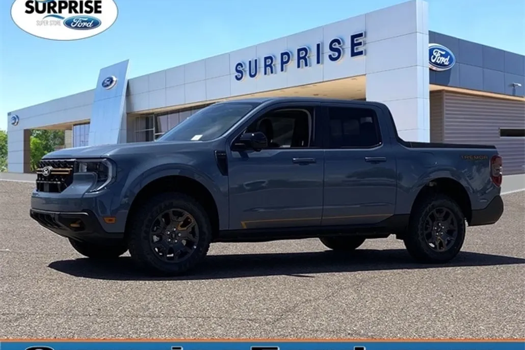 2025 Ford Maverick Tremor photo 1