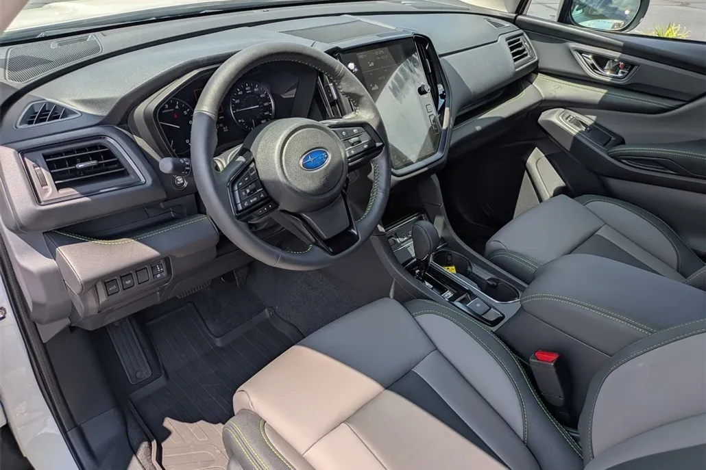 2025 Subaru Ascent Onyx Edition photo 1