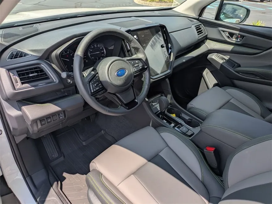 2025 Subaru Ascent Onyx Edition photo 1