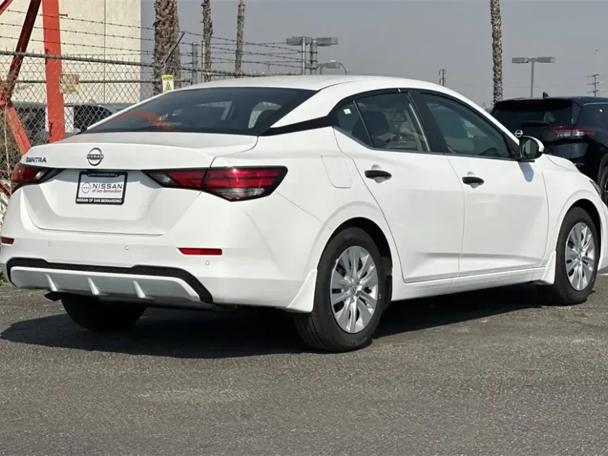 2025 Nissan Sentra S photo 1