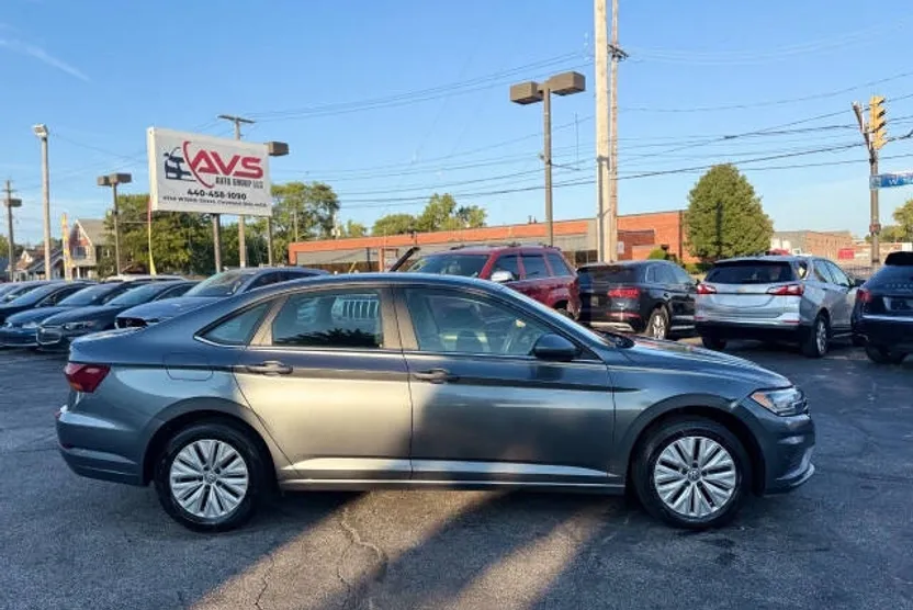 2019 Volkswagen Jetta S photo 1