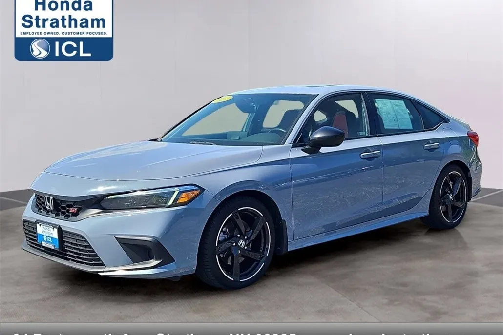 2022 Honda Civic Si photo 1