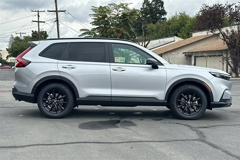 2026 Honda CR-V Hybrid Sport-L photo 1