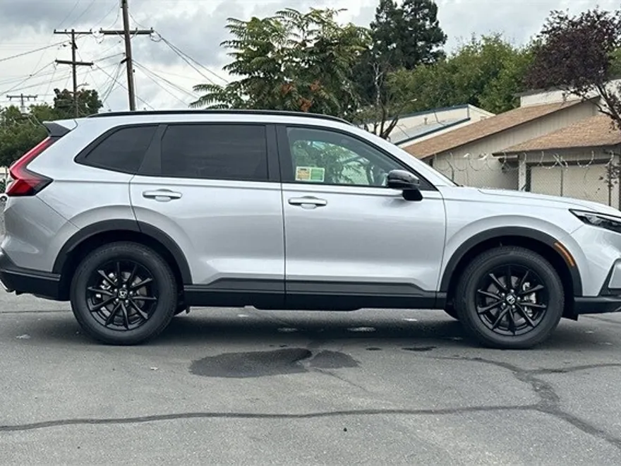 2026 Honda CR-V Hybrid Sport-L photo 1