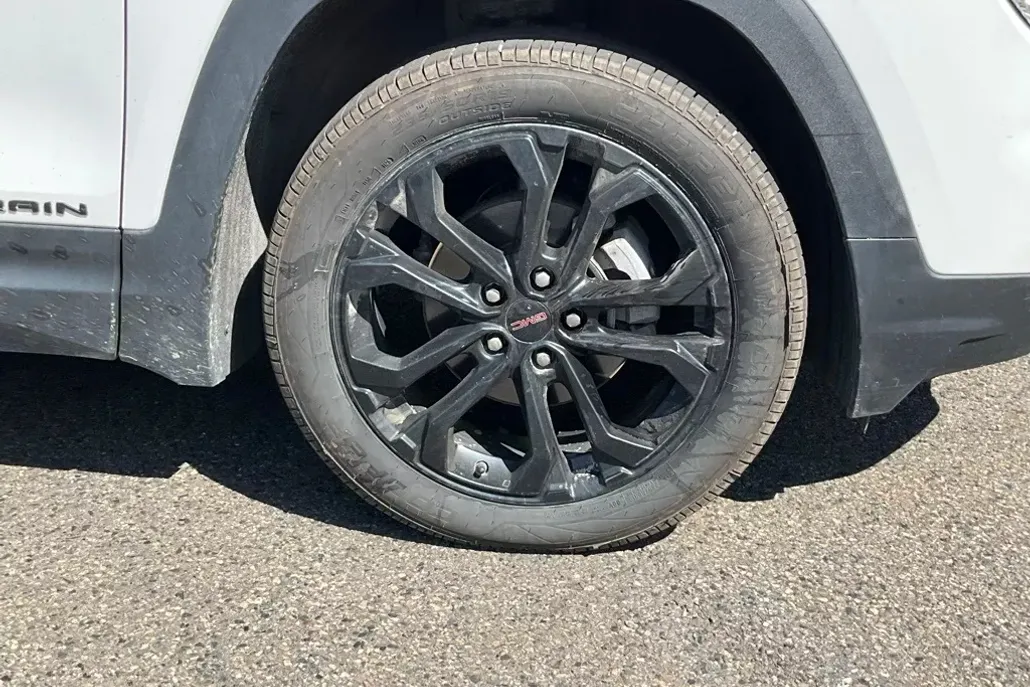 2022 Gmc Terrain SLE photo 1