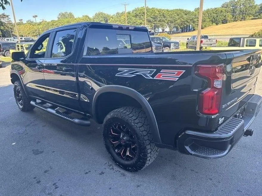 2023 Chevrolet Silverado 1500 ZR2 photo 1