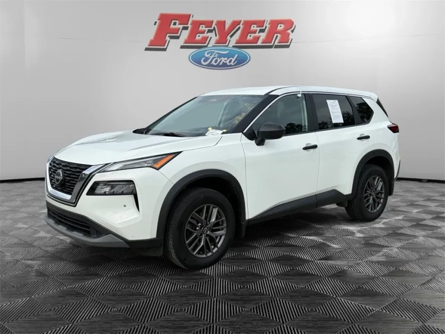 2023 Nissan Rogue S photo 1