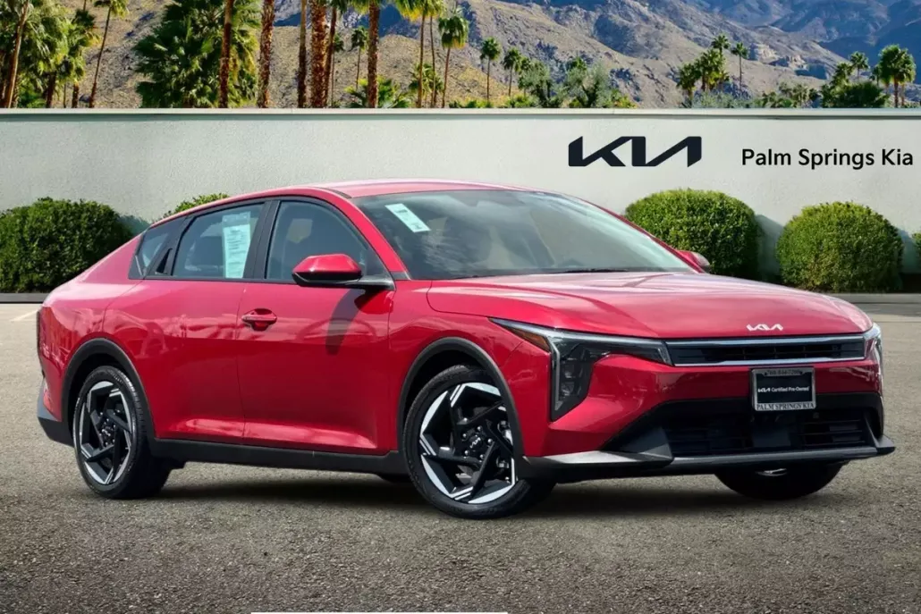 2025 Kia K4 EX photo 1