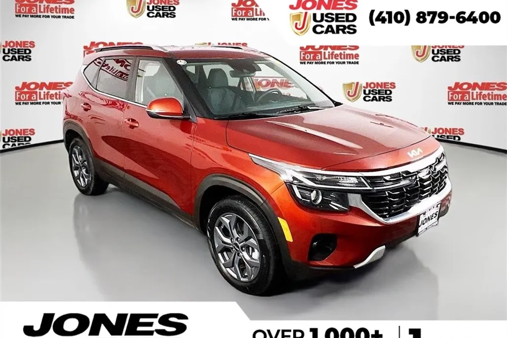 2024 Kia Seltos S photo 1