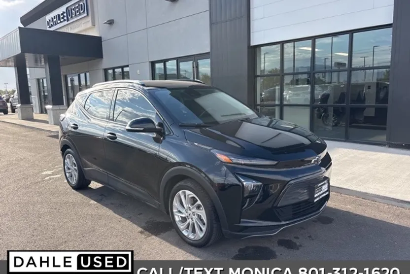 2022 Chevrolet Bolt EUV photo 1