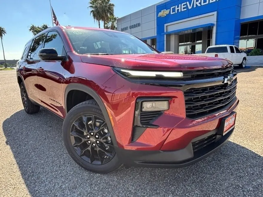 2026 Chevrolet Traverse photo 1
