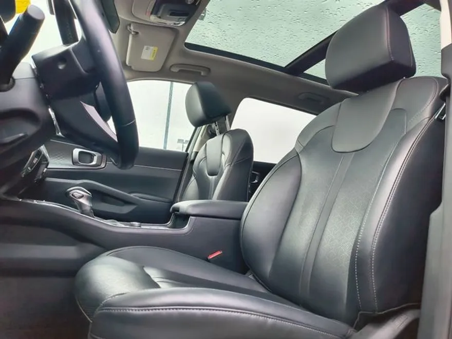 2022 Kia Sorento S photo 1
