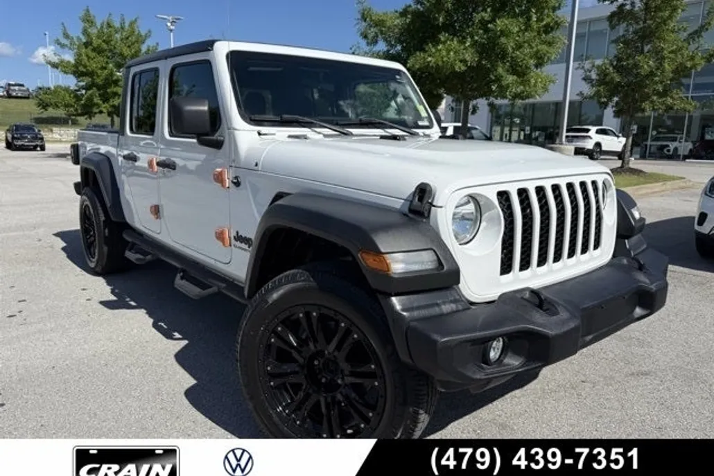 2020 Jeep Gladiator Sport photo 1