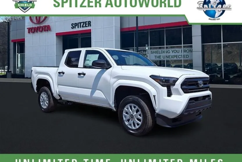 2025 Toyota Tacoma SR Double Cab photo 1