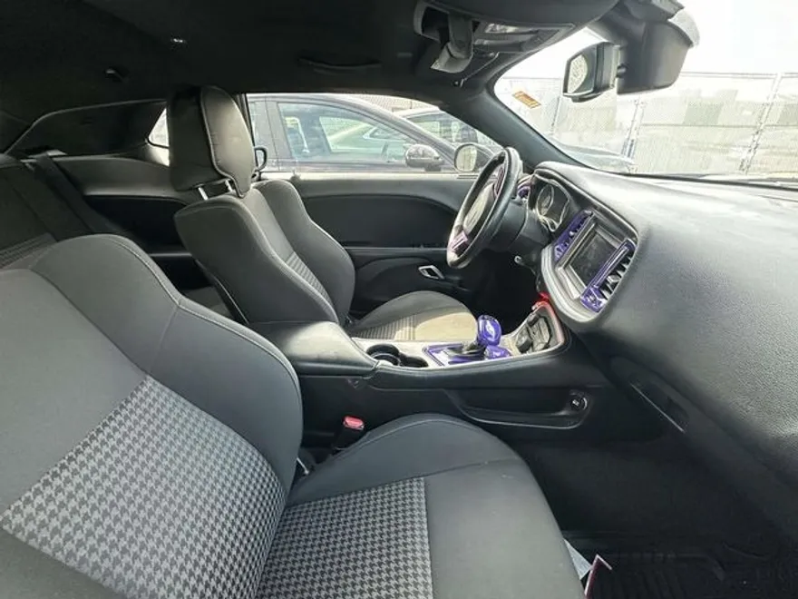 2019 Dodge Challenger R/T photo 1